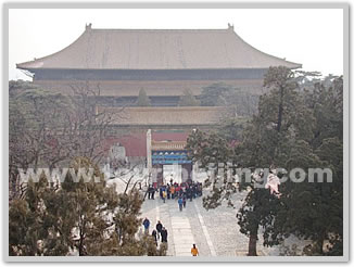 Badaling Great Wall and Ming Tombs Bus Tour